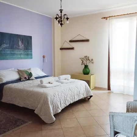 Ferula Loft فندق مبيت وإفطار Sortino