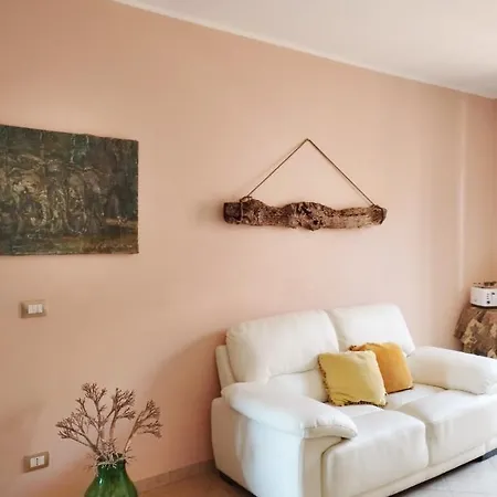 Ferula Loft فندق مبيت وإفطار 3*