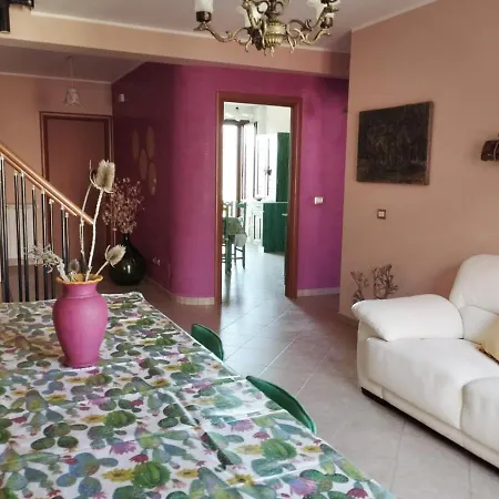 לינה וארוחת בוקר Ferula Loft Sortino