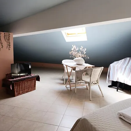 Ferula Loft Bed & Breakfast *