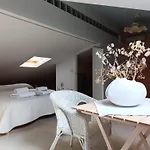 ベッド・アンド・ブレックファスト Ferula Loft Sortino