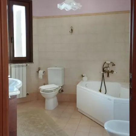 Ferula Loft Bed & Breakfast 3*